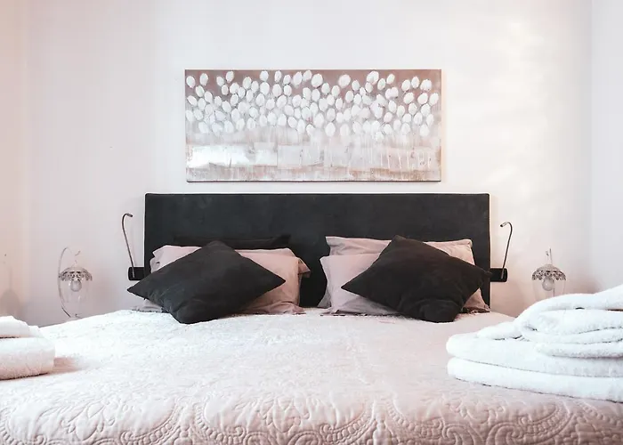 Veronaeasyapartments * ורונה